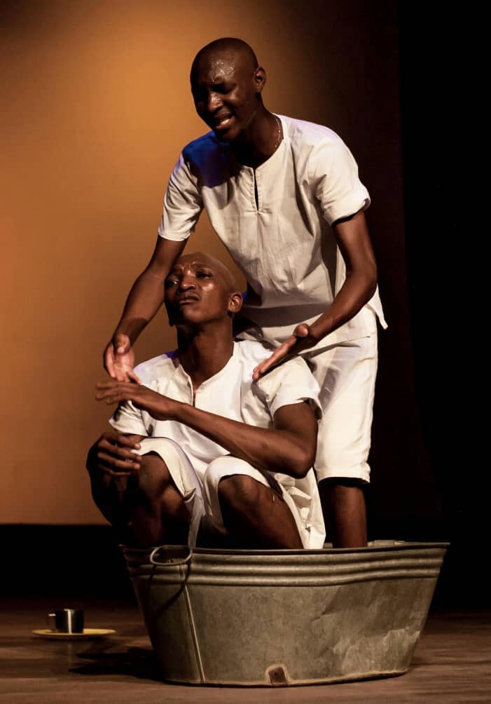 Khekhe-and-co-star-in-Zandezi-directed-by-Lloyd-Nyikadzino